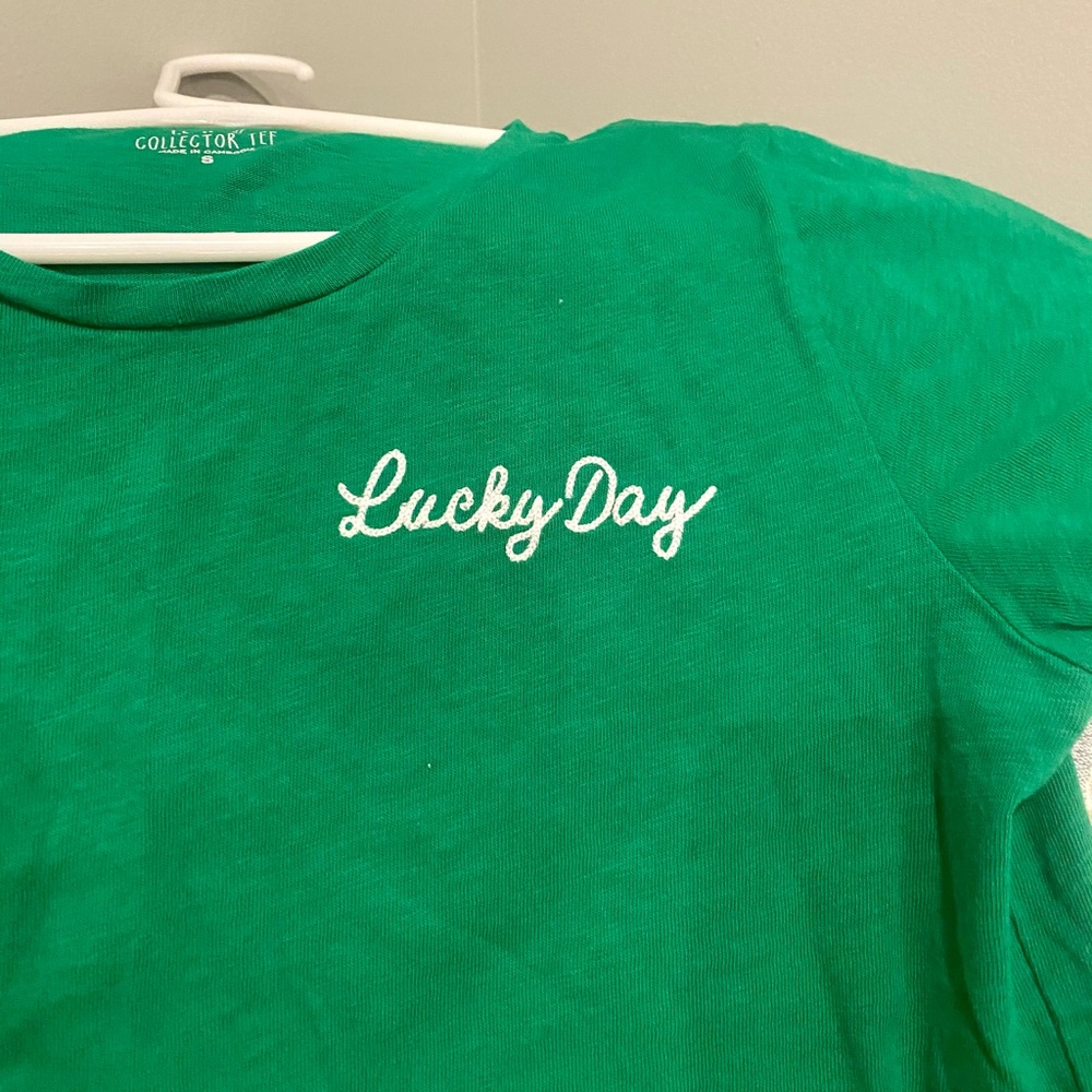 Jcrew collector tee, lucky day green, small